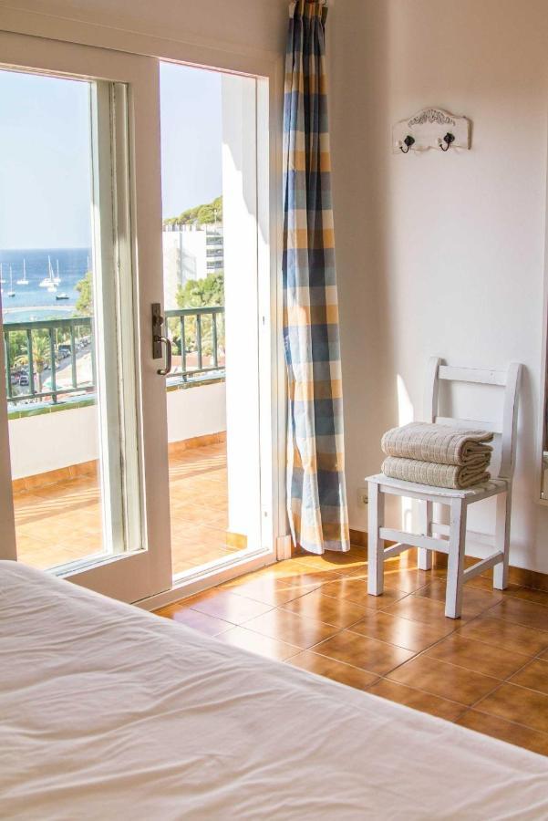 Apartamentos Encanto Del Mar Cala Galdana  Exterior photo