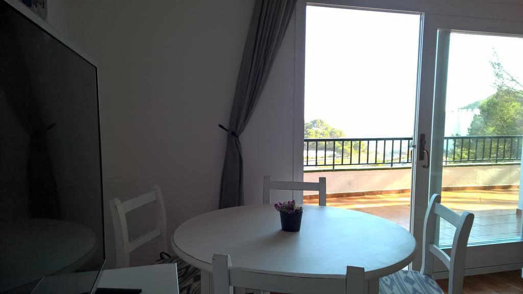 Apartamentos Encanto Del Mar Cala Galdana  Exterior photo